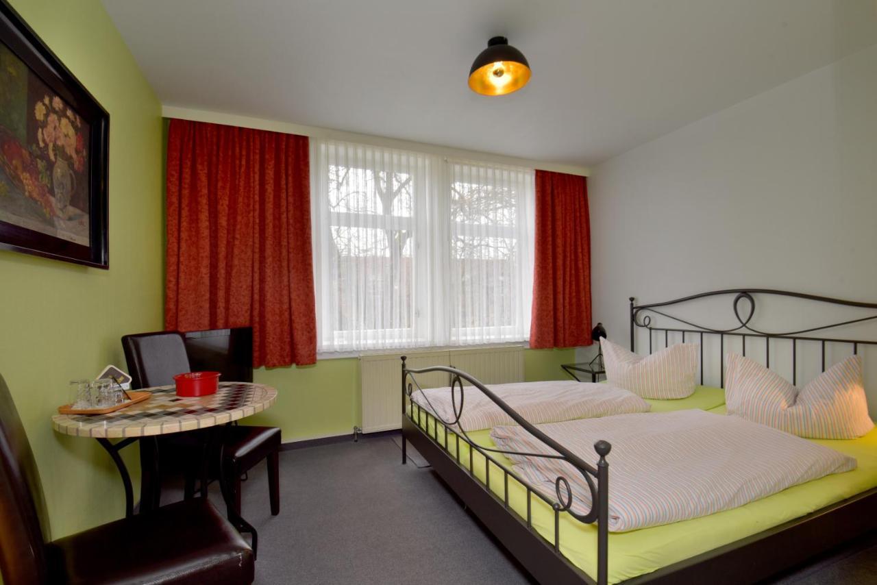 Hotel Goldene Sonne Arnstadt Extérieur photo